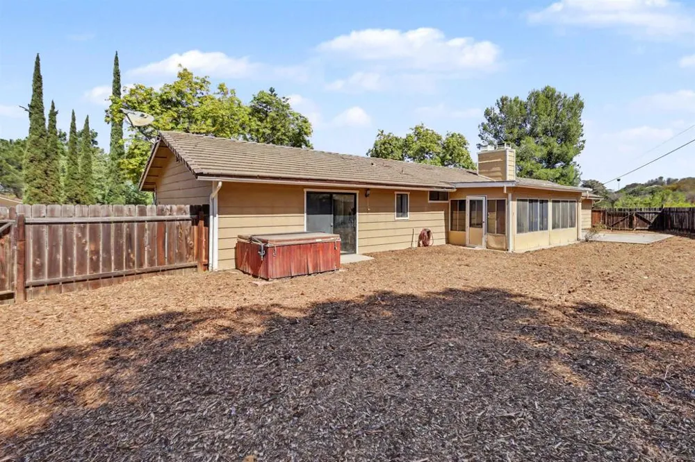 17675 Rancho De Carole Ramona, CA 92065