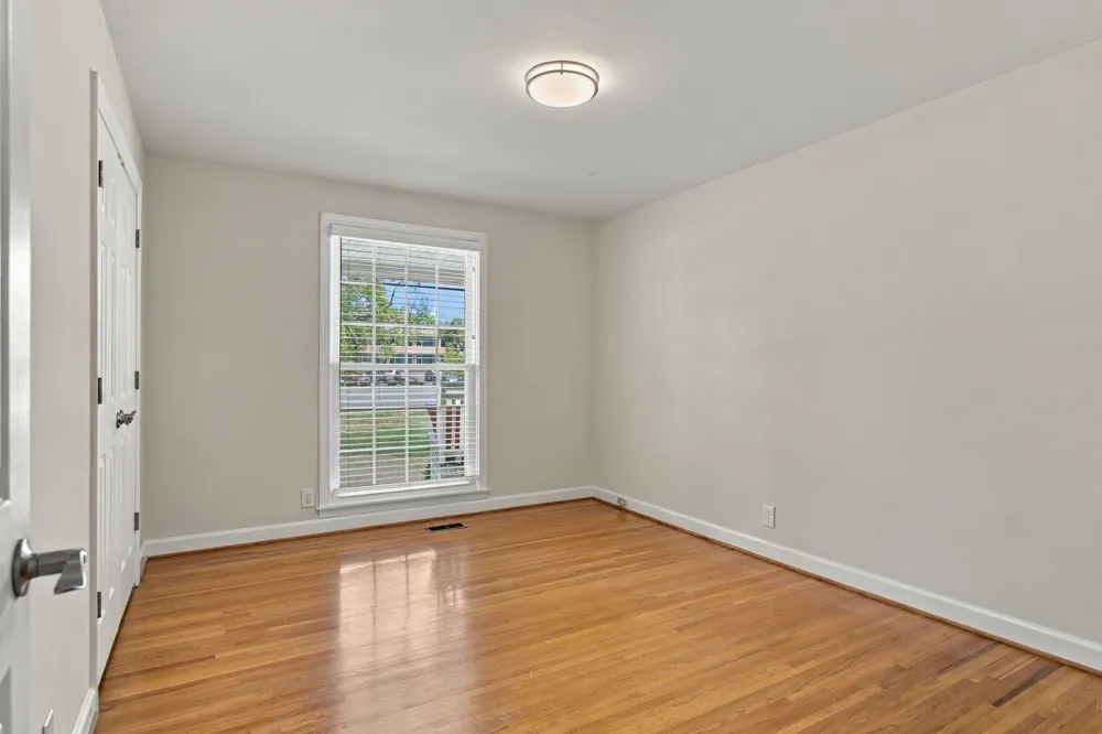 721 Lambert Dr Nashville, TN 37220