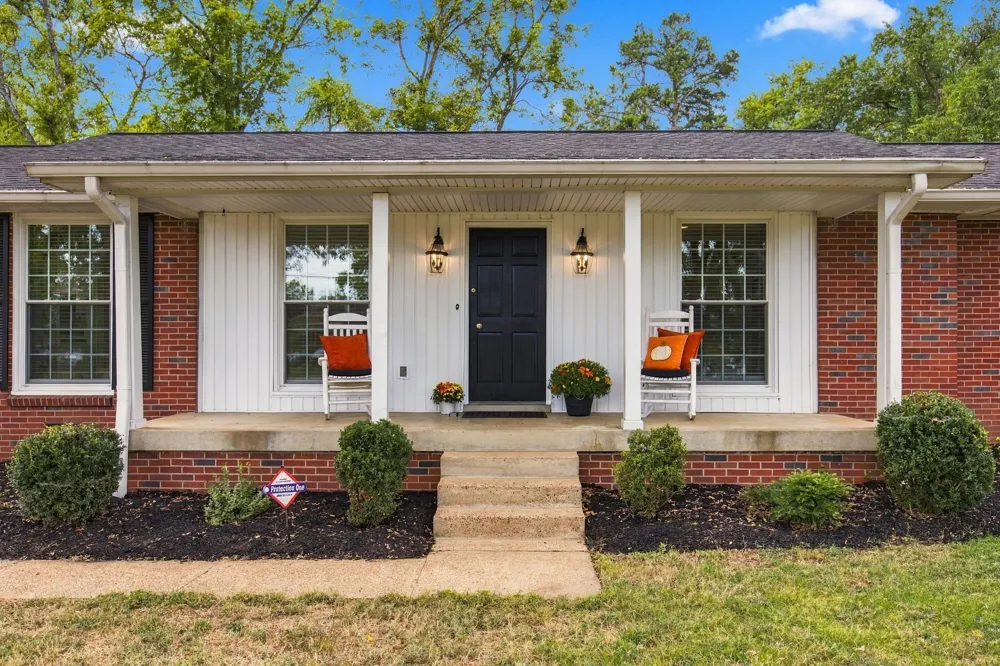 721 Lambert Dr Nashville, TN 37220