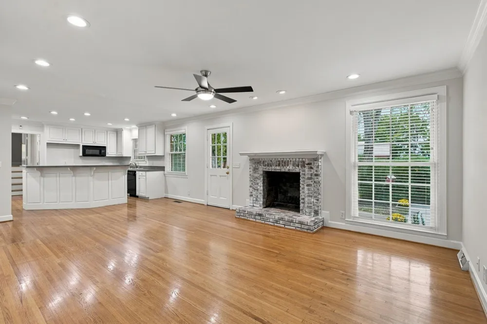 721 Lambert Dr Nashville, TN 37220