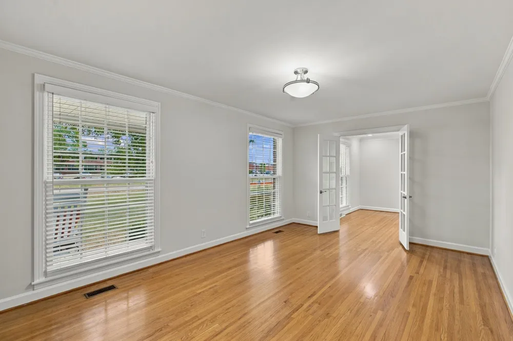 721 Lambert Dr Nashville, TN 37220