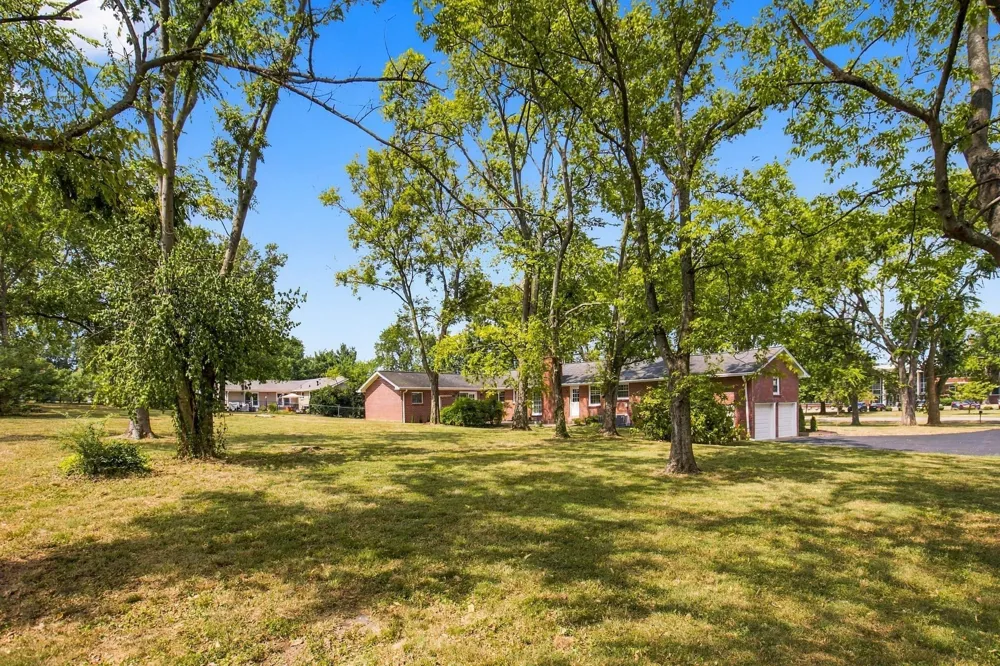 721 Lambert Dr Nashville, TN 37220
