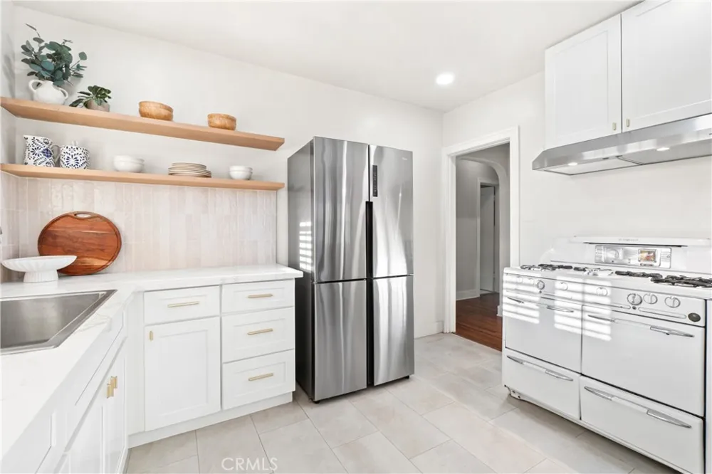 7741 Friends Avenue Whittier, CA 90602