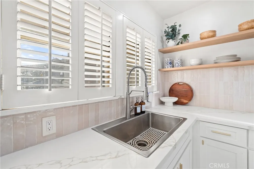7741 Friends Avenue Whittier, CA 90602