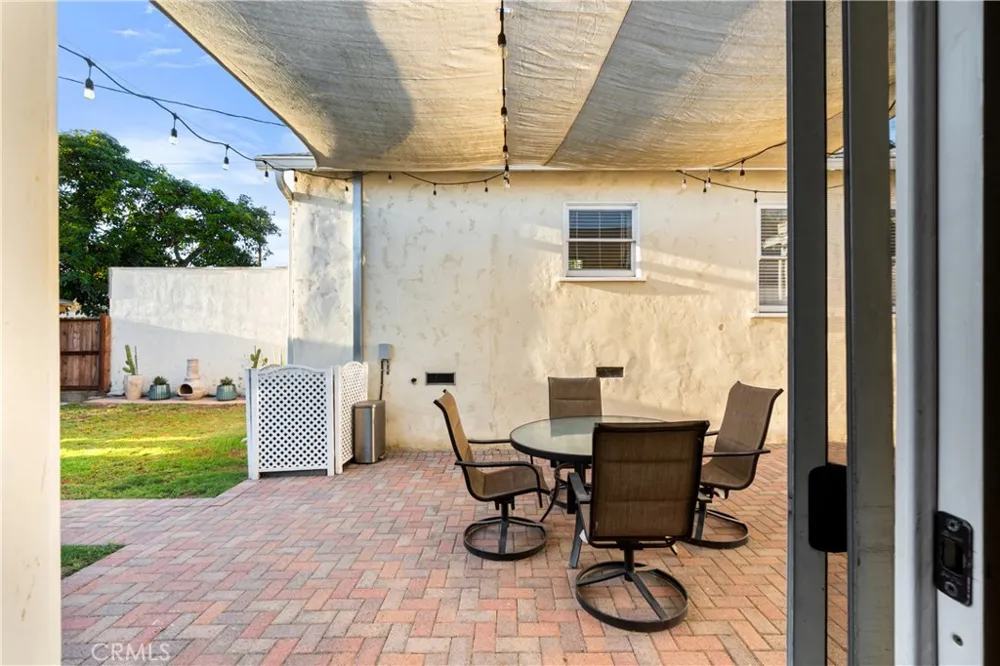 7741 Friends Avenue Whittier, CA 90602