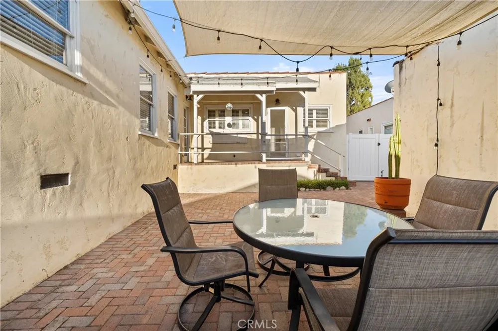 7741 Friends Avenue Whittier, CA 90602