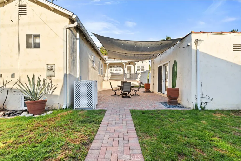7741 Friends Avenue Whittier, CA 90602