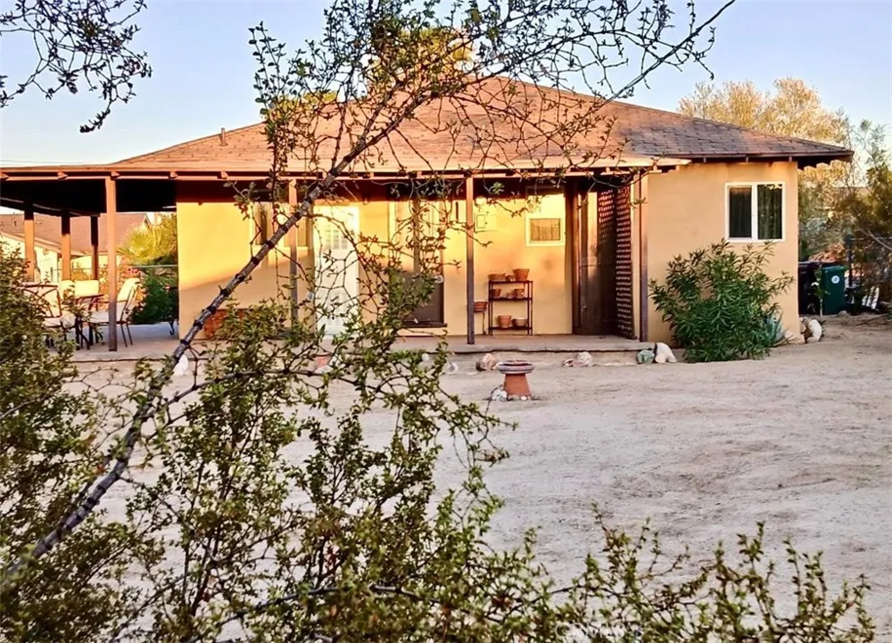 6045 Cahuilla 29 Palms, CA 92277