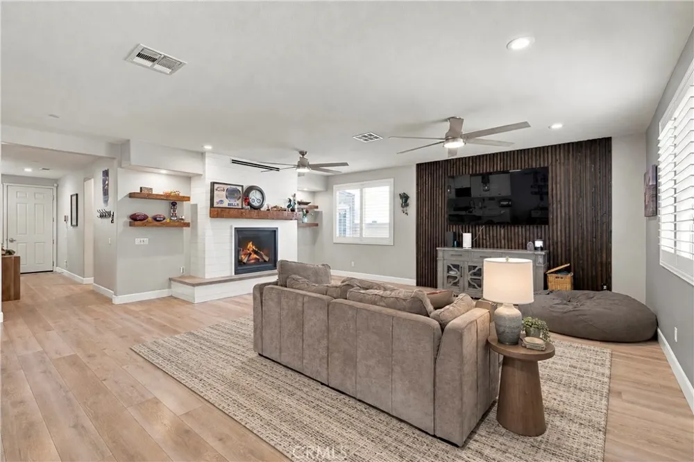 31194 Windstone Drive Winchester, CA 92596
