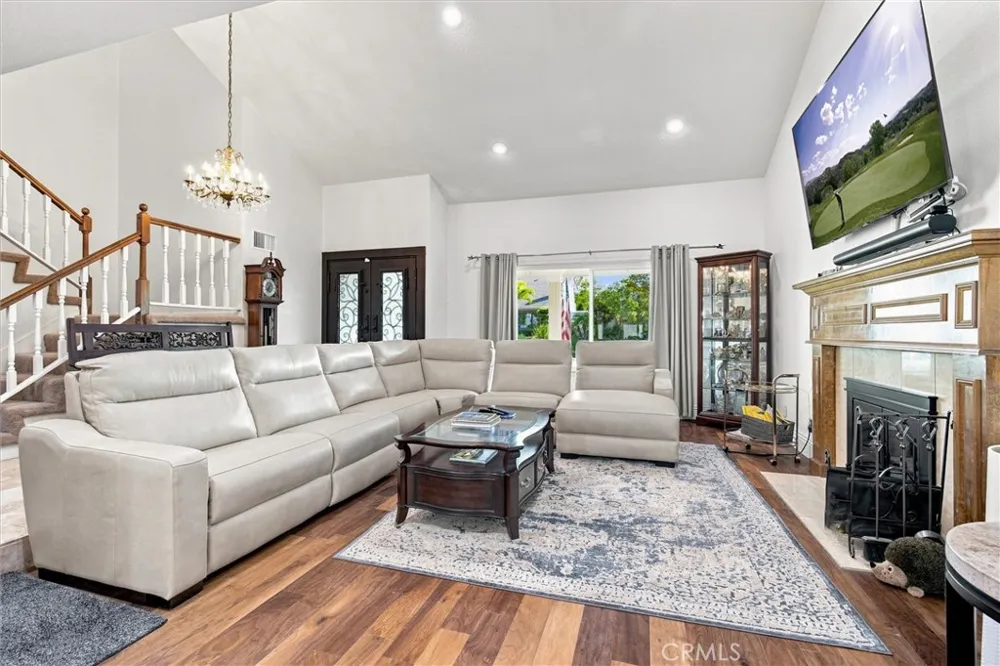 5285 Via Ester Yorba Linda, CA 92886