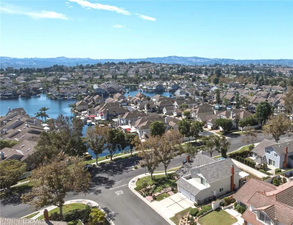 5285 Via Ester Yorba Linda, CA 92886