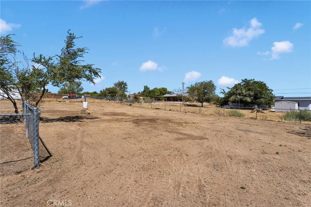18190 Pitache Street Hesperia, CA 92345