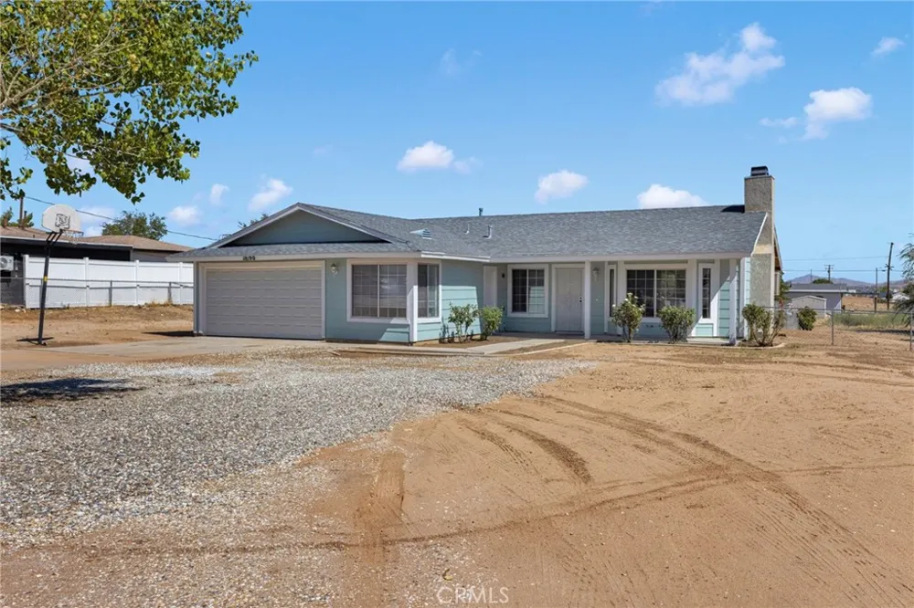 18190 Pitache Street Hesperia, CA 92345