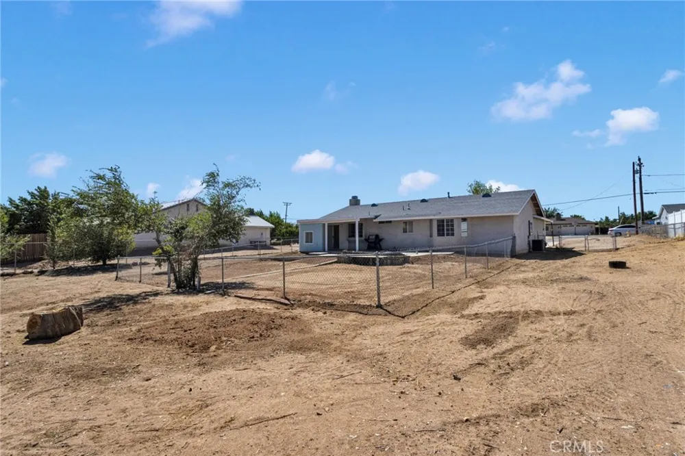 18190 Pitache Street Hesperia, CA 92345