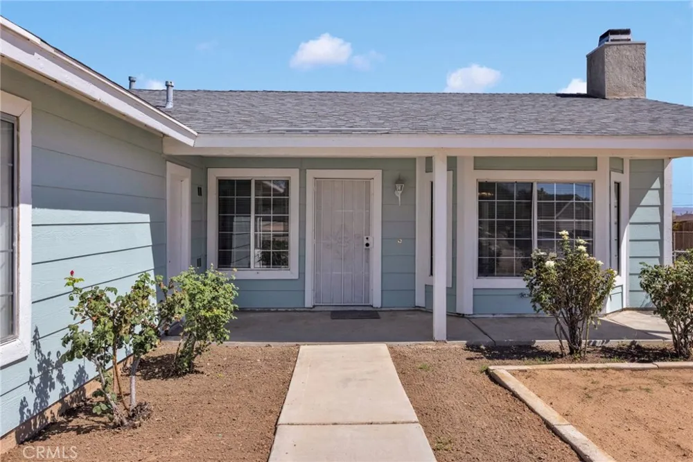 18190 Pitache Street Hesperia, CA 92345