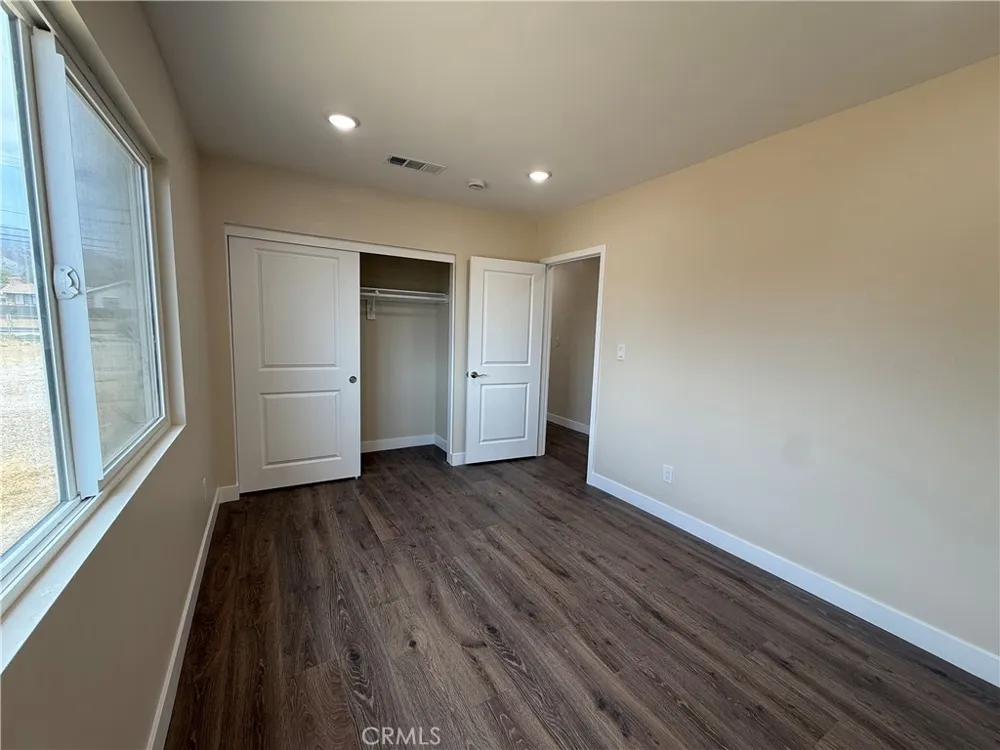 12914 2nd Yucaipa, CA 92399