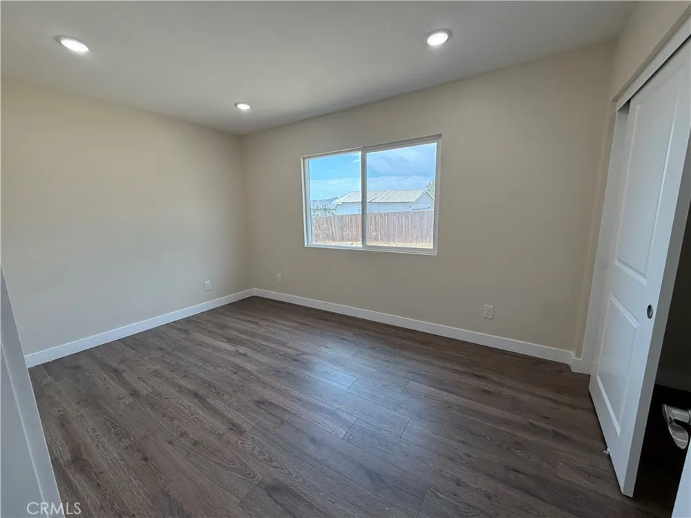 12914 2nd Yucaipa, CA 92399