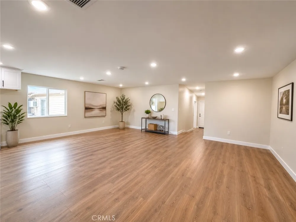 12914 2nd Yucaipa, CA 92399