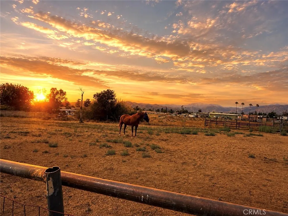 12914 2nd Yucaipa, CA 92399