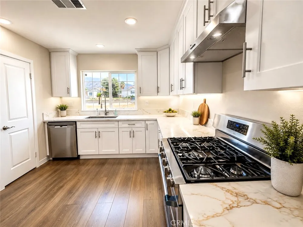 12914 2nd Yucaipa, CA 92399