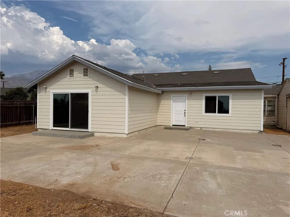 12914 2nd Yucaipa, CA 92399