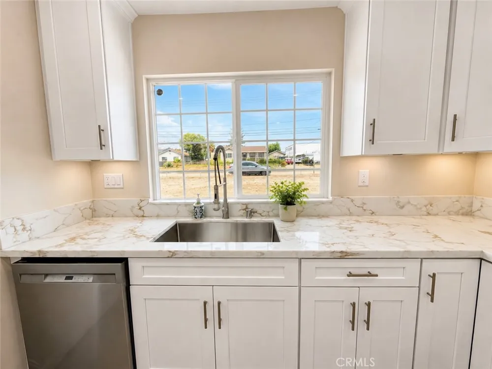 12914 2nd Yucaipa, CA 92399