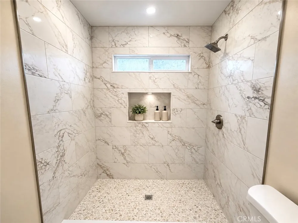 12914 2nd Yucaipa, CA 92399