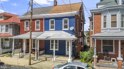 238 WASHINGTON AVENUE