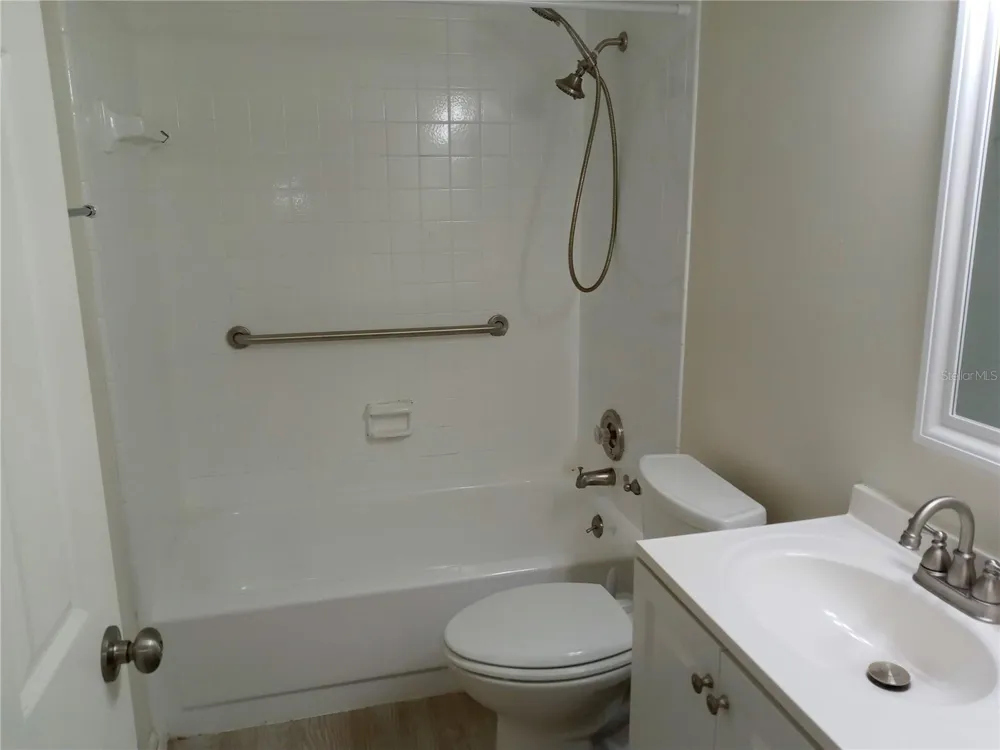 510 CRANES WAY #201 Altamonte Springs, FL 32701