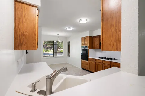 11464 Bristle Oak Trail