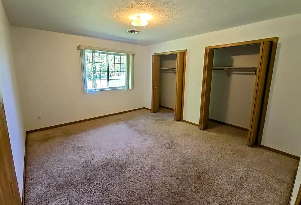 163 Ridgeview Drive Pipestone, MN 56164