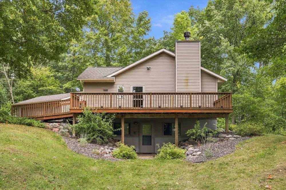 27878 Lake Drive Mora, MN 55051