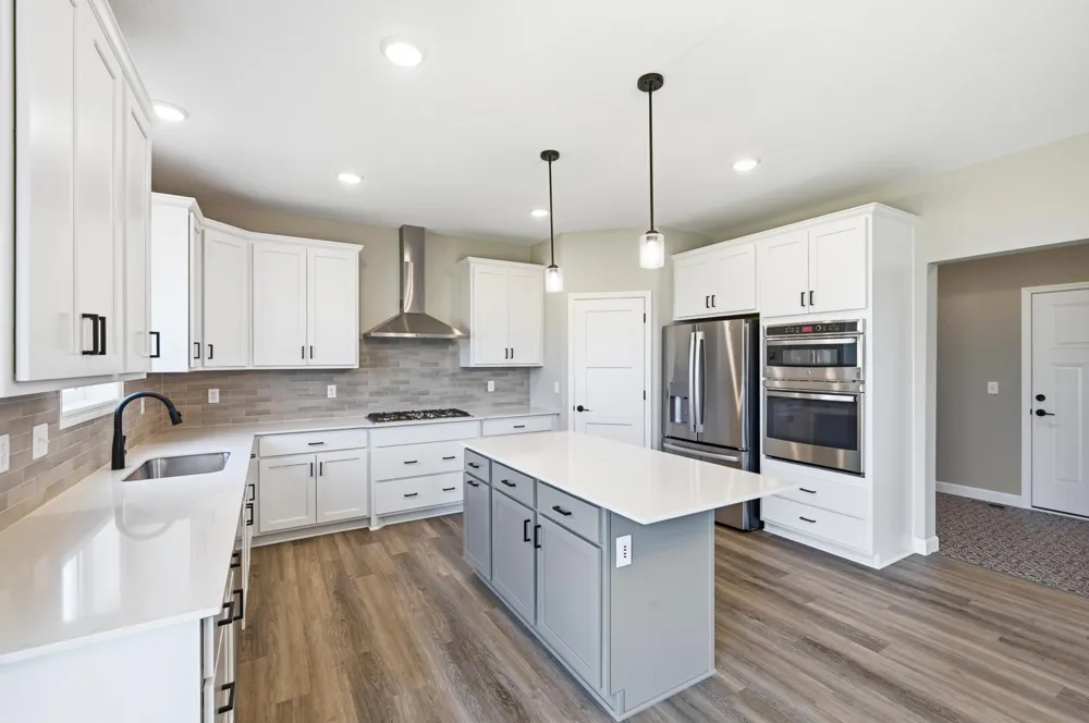 752 Rosebud Lane Delano, MN 55328