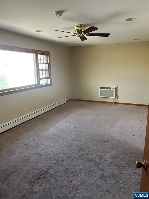 334 Copeland Avenue 2 Lyndhurst, NJ 07071
