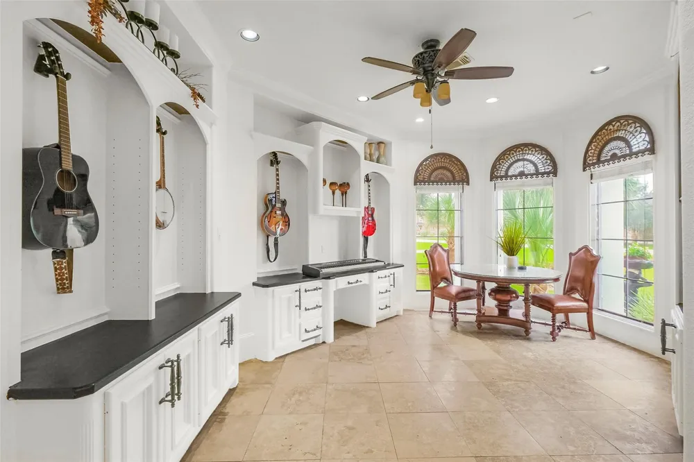 1026 Kings Forest Lane Richmond, TX 77469