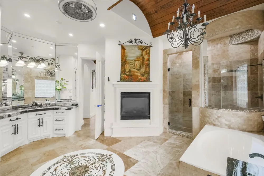 1026 Kings Forest Lane Richmond, TX 77469