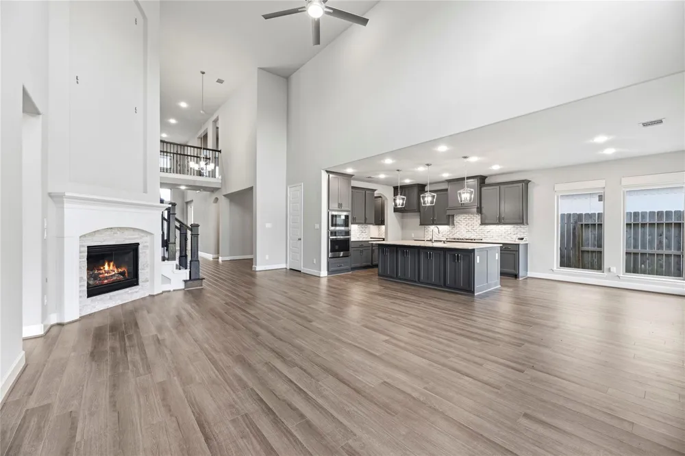 9511 Shaded Tree Drive Missouri City, TX 77459