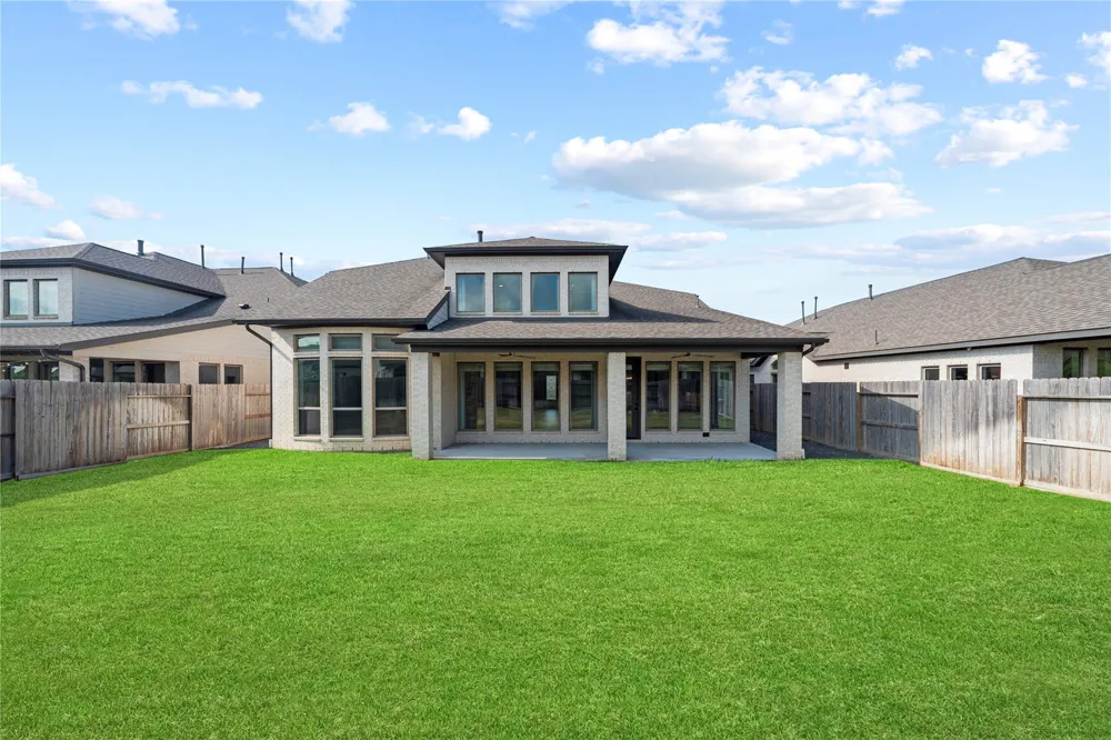 9511 Shaded Tree Drive Missouri City, TX 77459