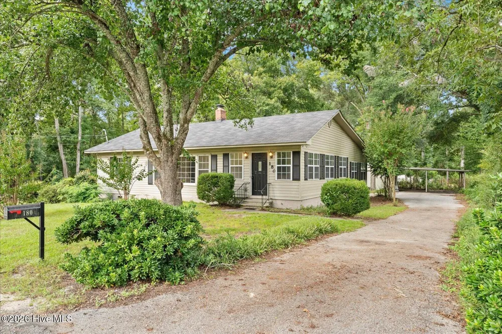 180 S Easy Street Stapleton, GA 30823