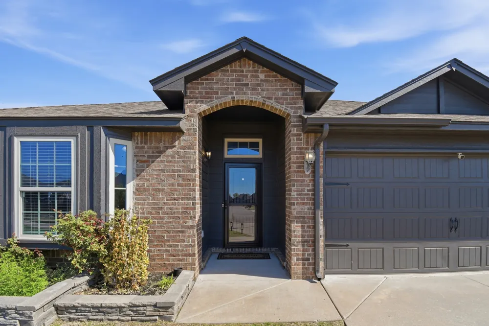 13364 133rd EastAvenue Collinsville, OK 74021