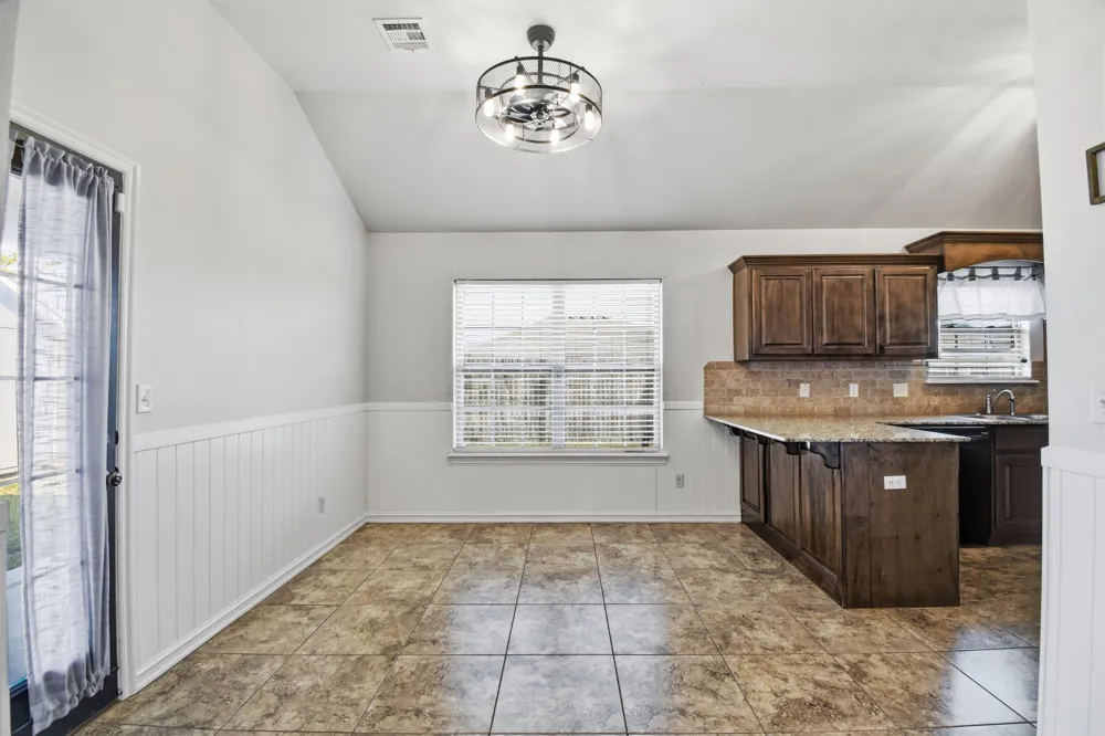 13364 133rd EastAvenue Collinsville, OK 74021