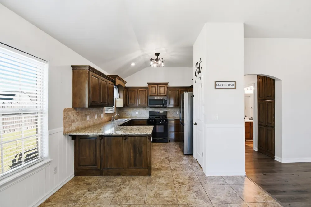 13364 133rd EastAvenue Collinsville, OK 74021