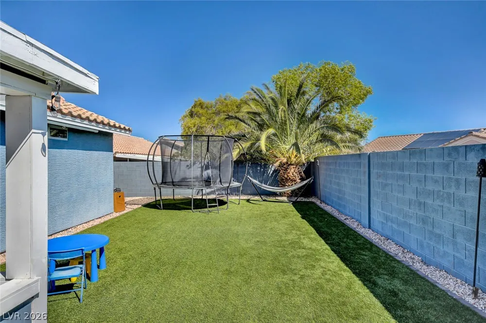 536 Sol De Sandia Street Henderson, NV 89015