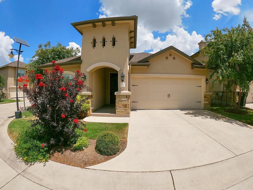 109 Via Milana Drive Buda, TX 78610