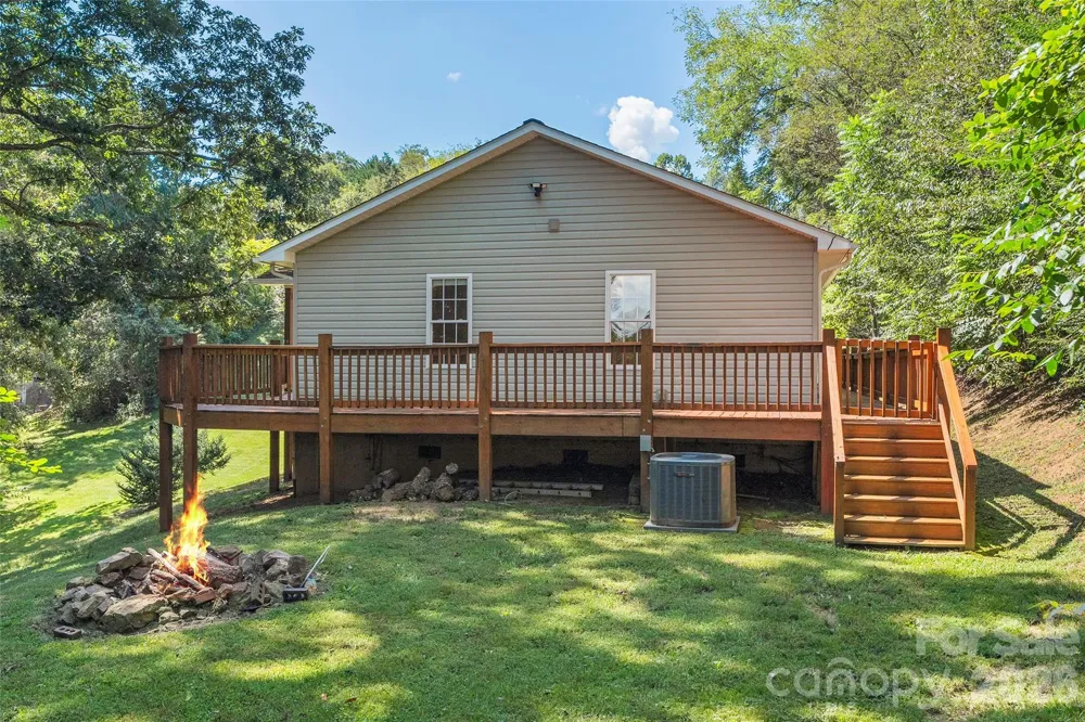 111 Natures Trail Clyde, NC 28721