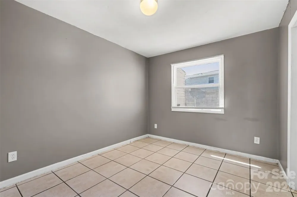 7964 Shady Oak Trail #212 Charlotte, NC 28210