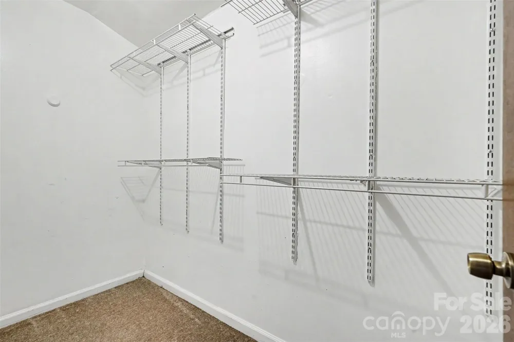 7964 Shady Oak Trail #212 Charlotte, NC 28210