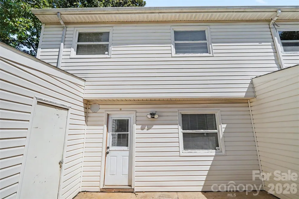 7964 Shady Oak Trail #212 Charlotte, NC 28210