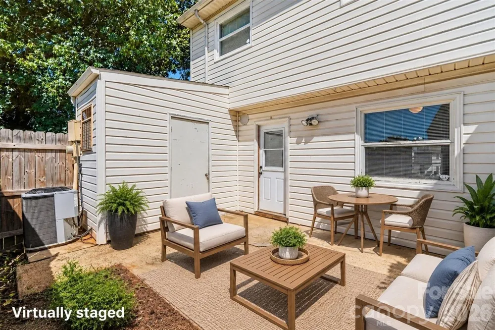 7964 Shady Oak Trail #212 Charlotte, NC 28210