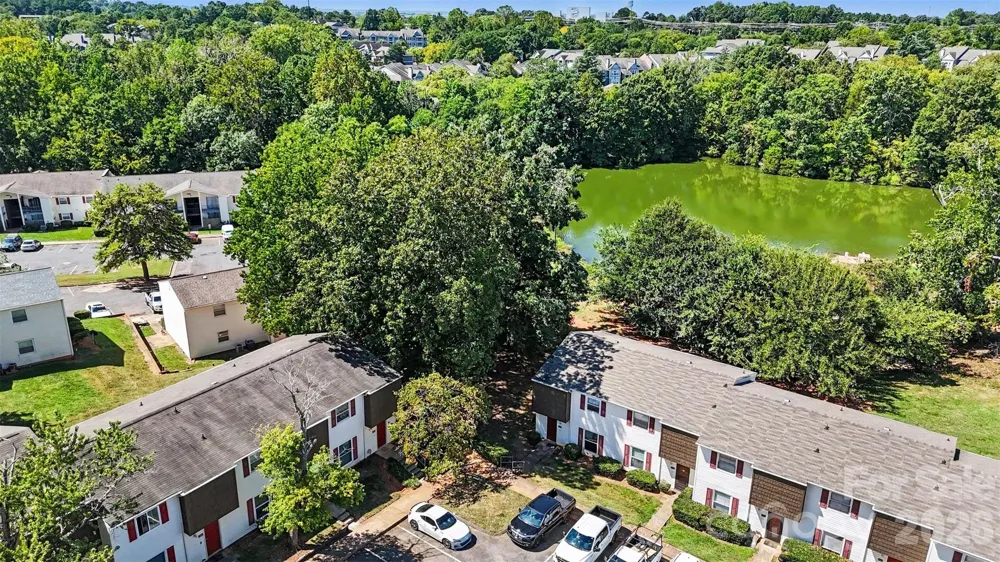 7964 Shady Oak Trail #212 Charlotte, NC 28210